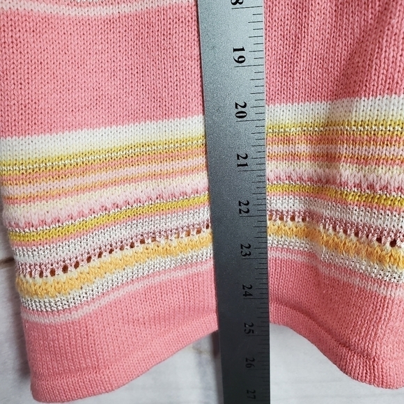 Susan Bristol Vintage 90s Pink Yellow Knit Floral Embroidered Sweater Vest Large - Picture 9 of 10